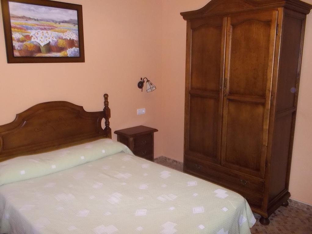 Hostal Monteolivos Cartama Room photo